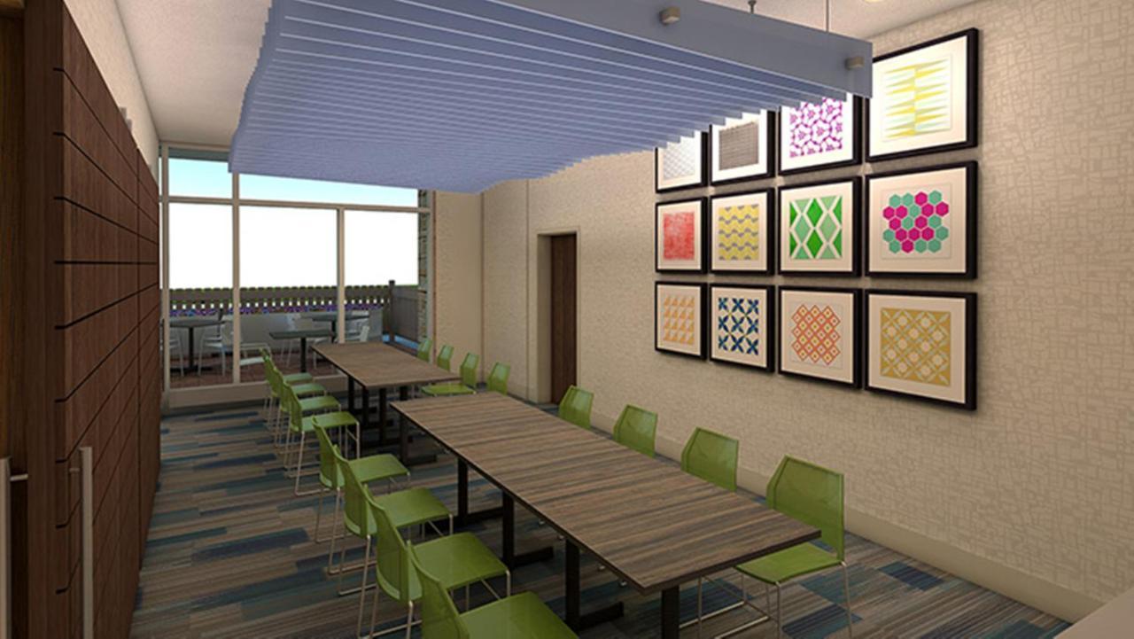 Holiday Inn Express & Suites - Canton By Ihg Exterior foto